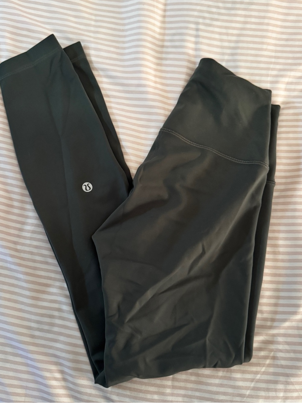 lululemon athletica green Leggings